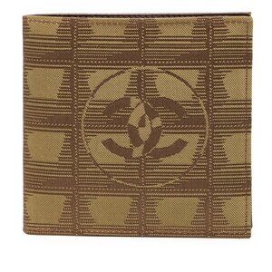 CHANEL Authentic Green Leather Logo Wallet